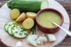 Zucchinisuppe mit Kokosmilch